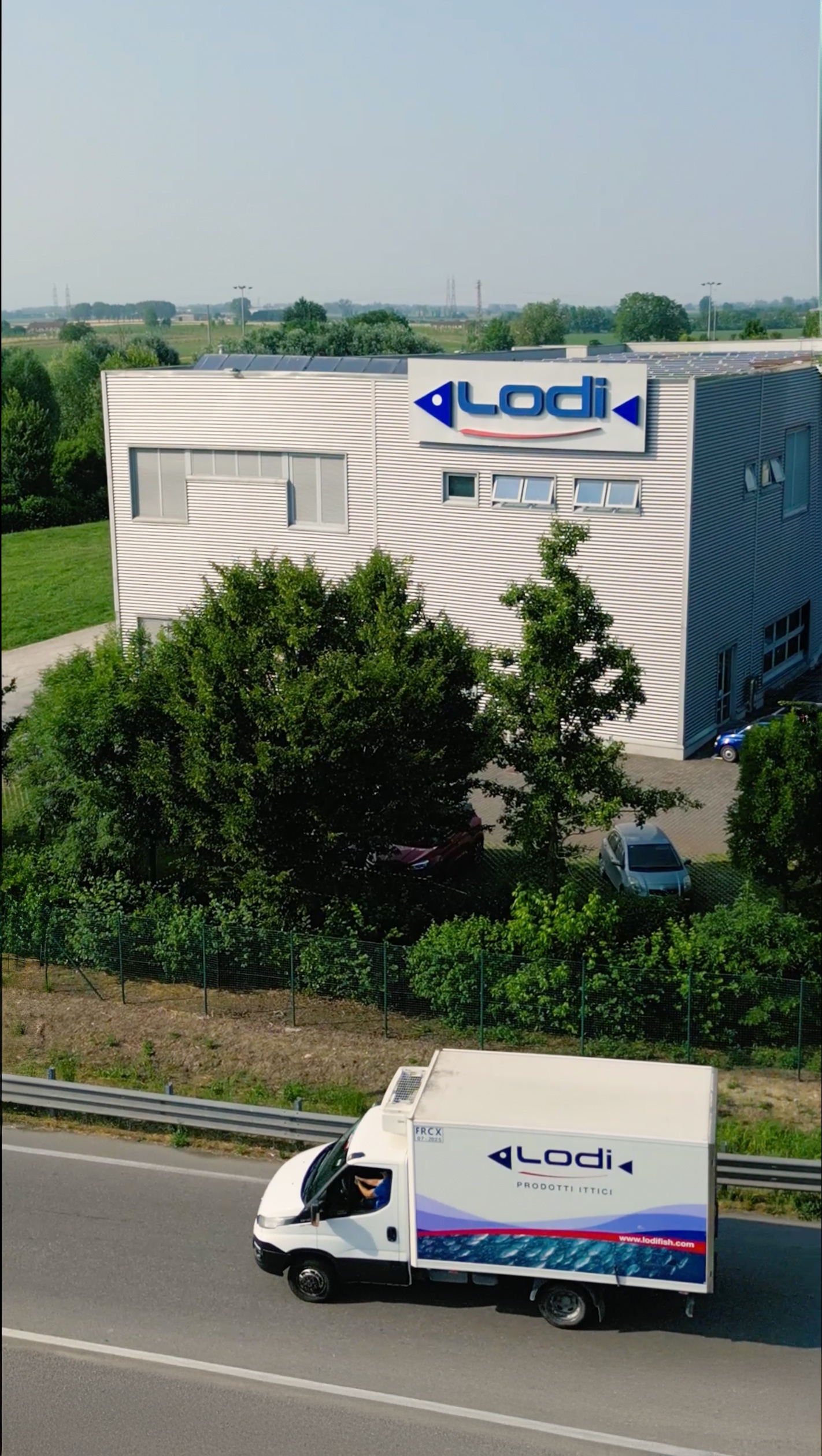 Distribuzione pesce fresco Lodi - consegna con mezzi refrigerati